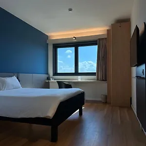 *** Hotel Ibis Fiera Italia